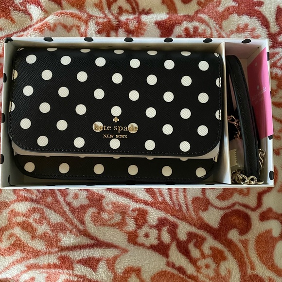 kate spade Handbags - Kate spade convertible crossbody bag
